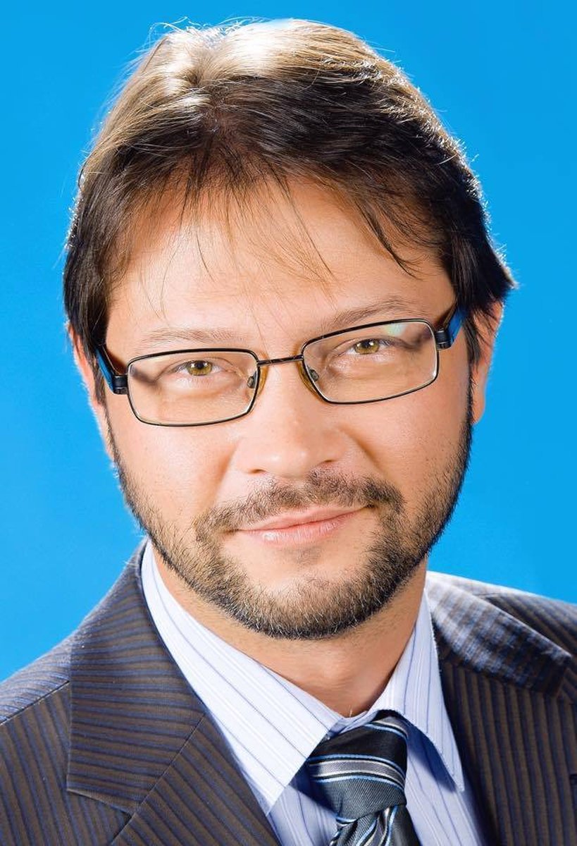 Пластический хирург Сергей Хаустов